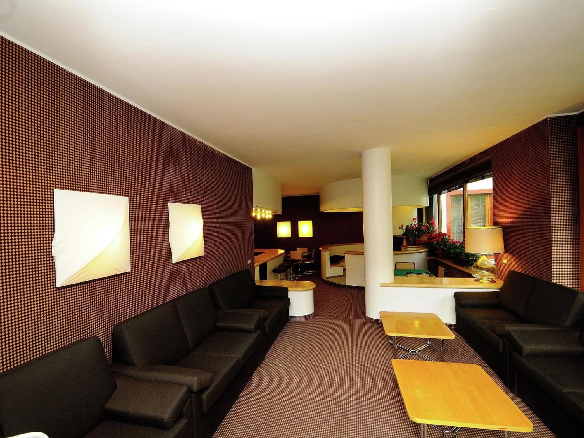 Contemporary Apartment In Breuil Cervinia Near Ski Area Exterior photo