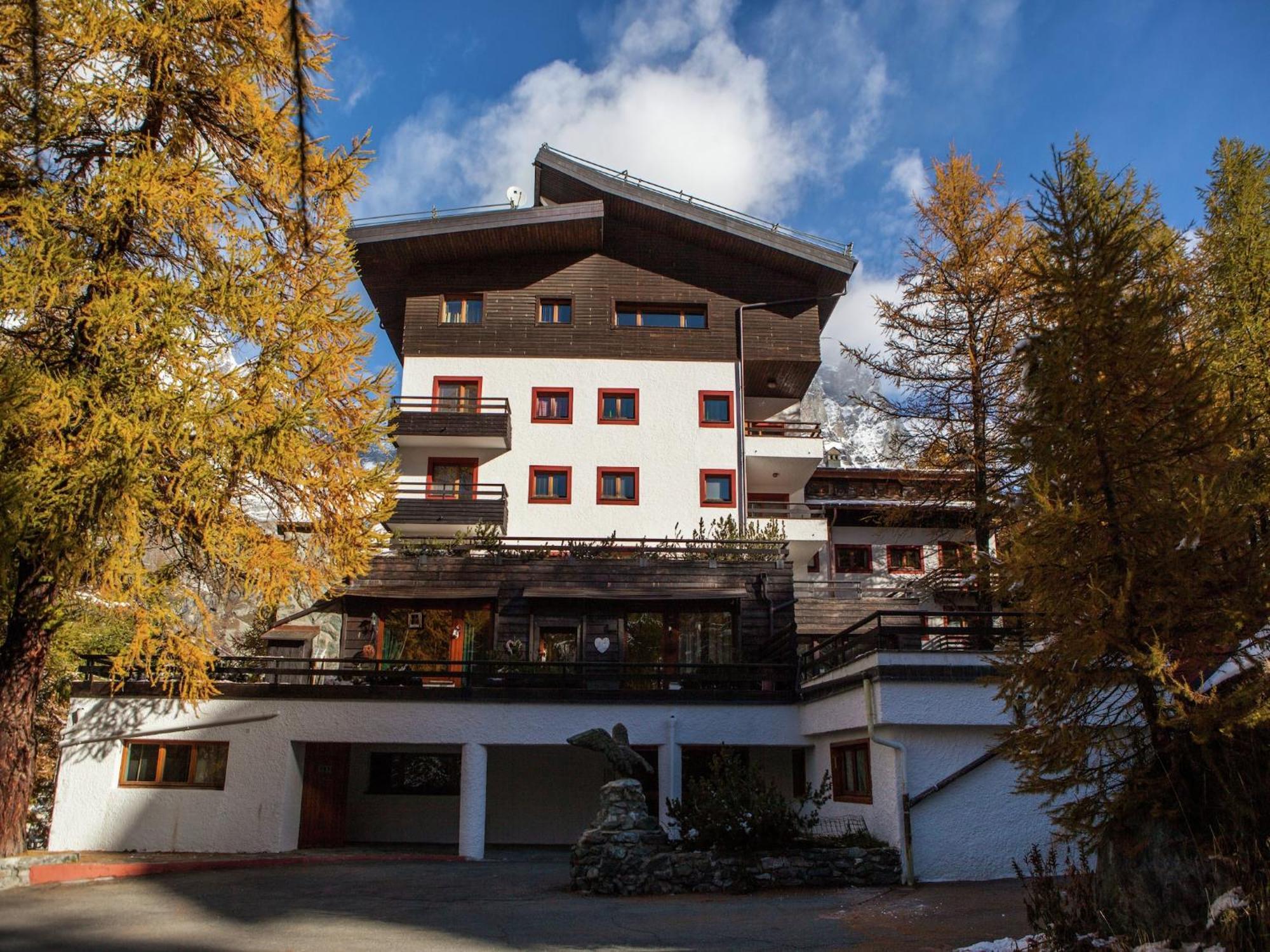 Contemporary Apartment In Breuil Cervinia Near Ski Area Exterior photo