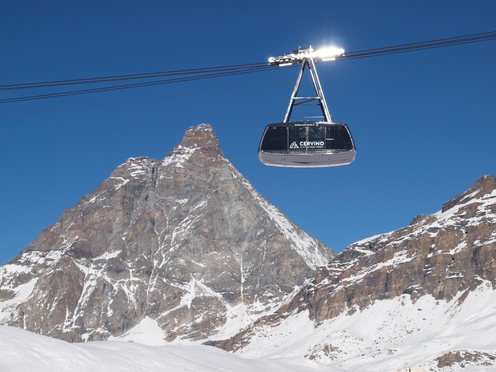 Contemporary Apartment In Breuil Cervinia Near Ski Area Exterior photo